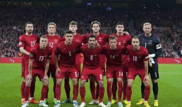 小哈兰德破门,小哈兰德任意球