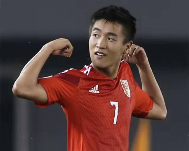 韦世豪独中两元,韦世豪自评中国足球