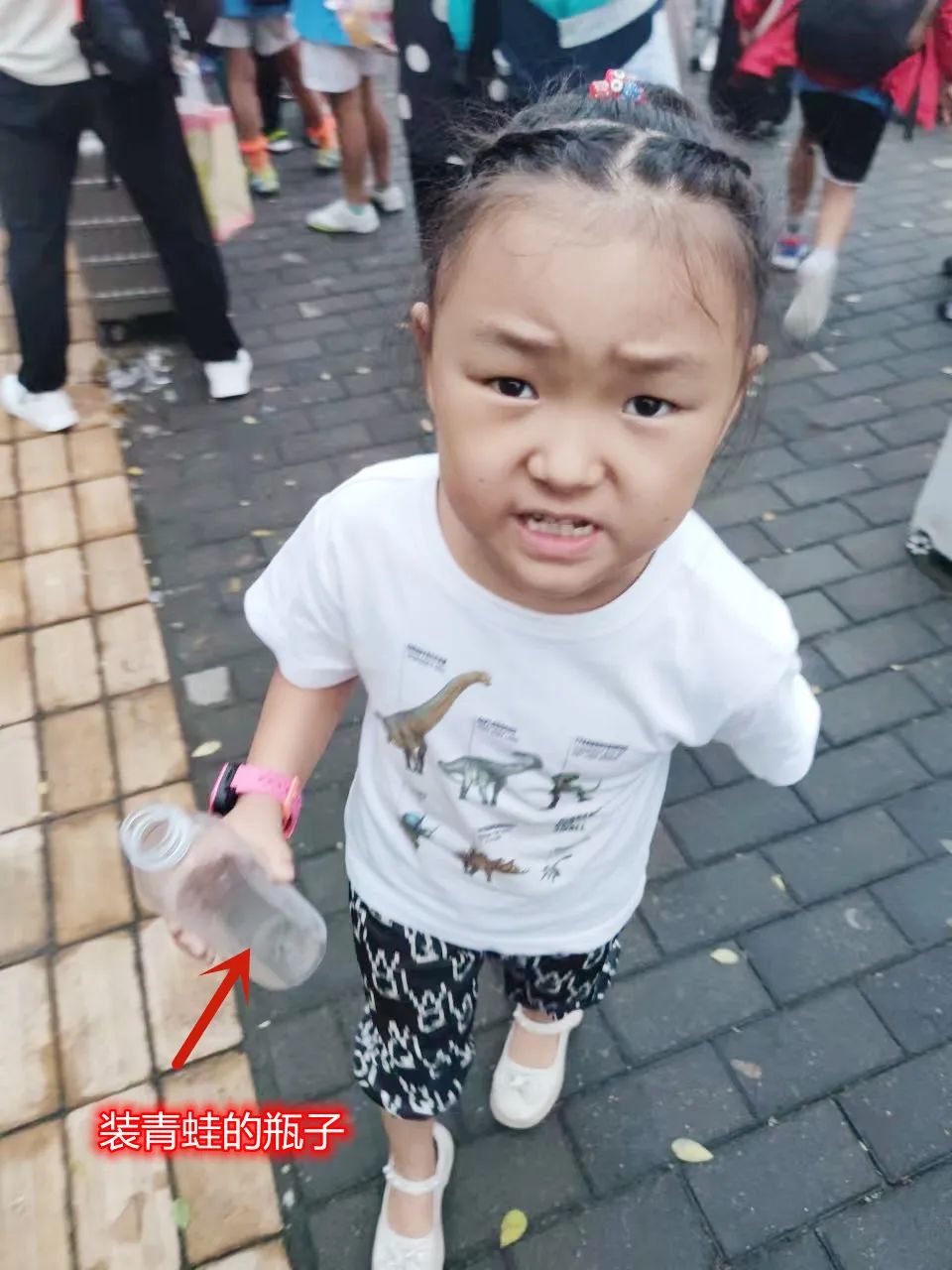 孩子独自出去旅游好吗,孩子单独出远门不放心