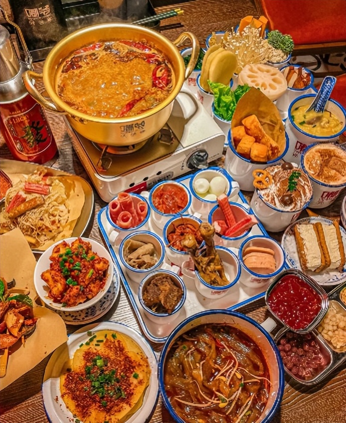 螺蛳粉火锅好多根本吃不完,螺蛳粉火锅为什么不能加麻汁