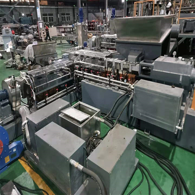 无卤阻燃电缆料造粒机,低烟无卤电缆料造粒机