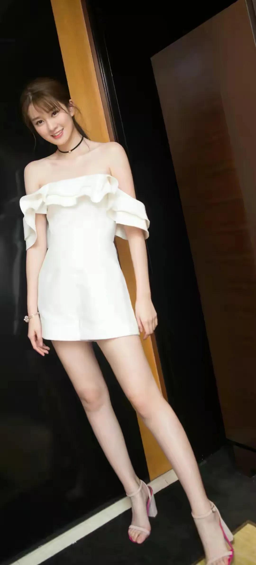 涔旀楂樻竻鍐欑湡鍥鹃泦,涔旀娓呮柊鐧借鍐欑湡