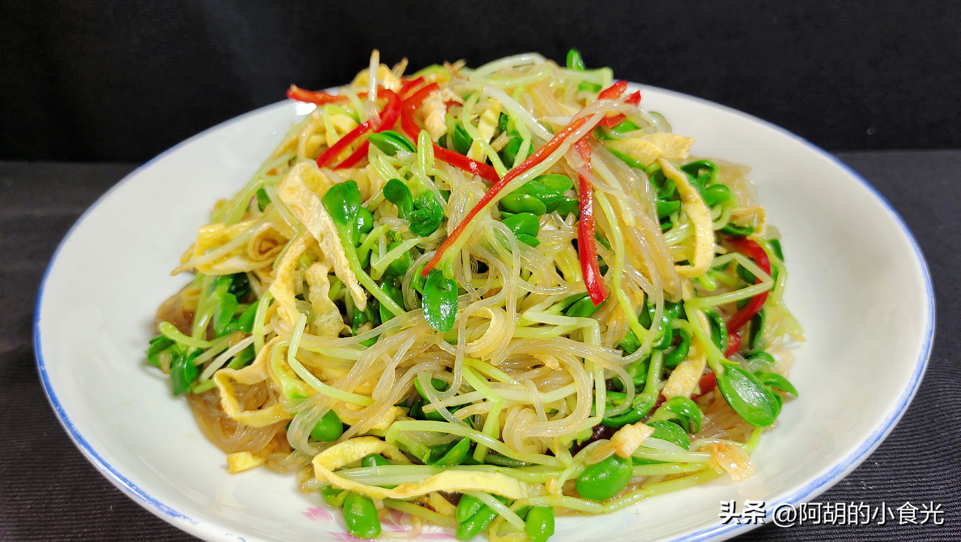 豆苗凉拌酸甜口,凉拌豆苗菜最好吃的做法湖南