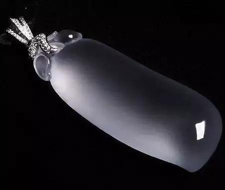 顶级玻璃种翡翠原石切割视频,顶级玻璃种全脱沙翡翠原石