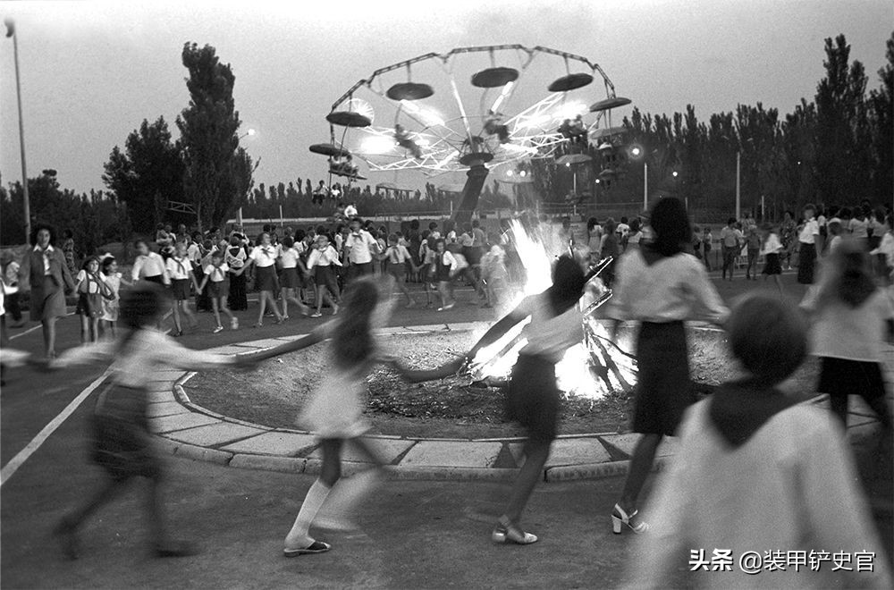 亚速钢铁厂员工,亚速钢铁厂当地工人