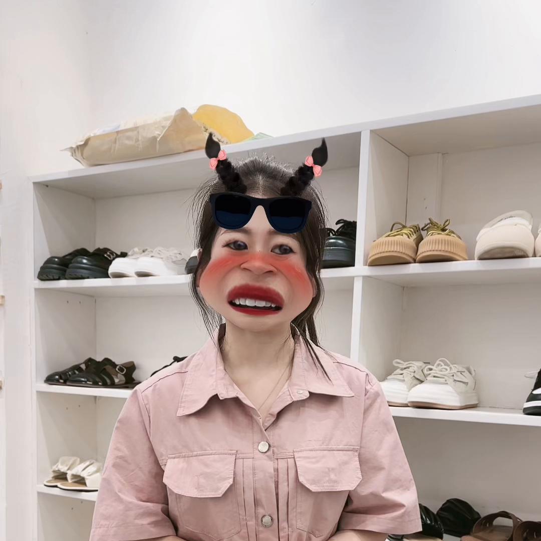 周一店内实拍视频,星巴克店内实拍视频