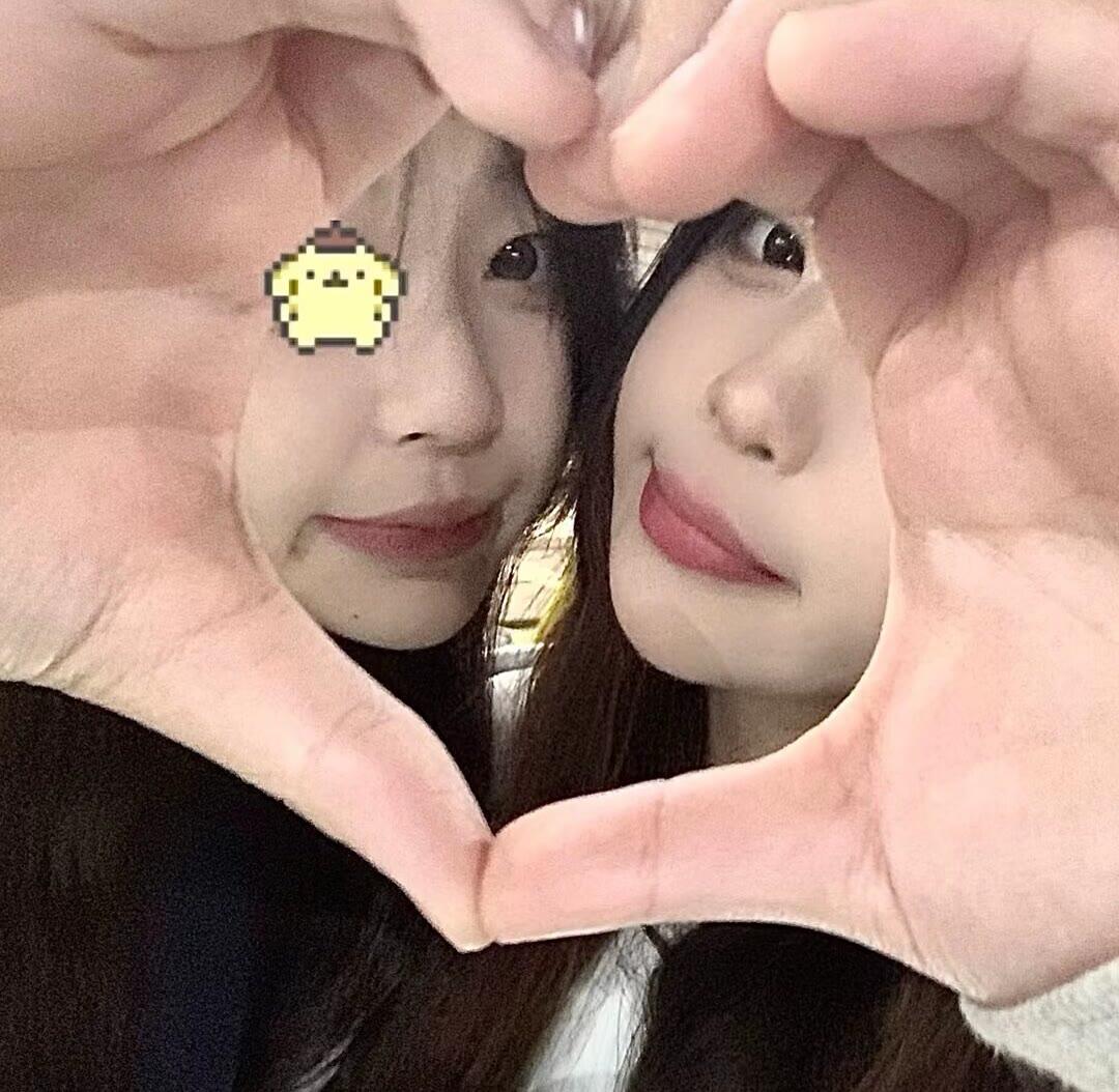 推荐神仙高质量闺蜜ins风格头像,闺蜜头像ins高级质感一人一张