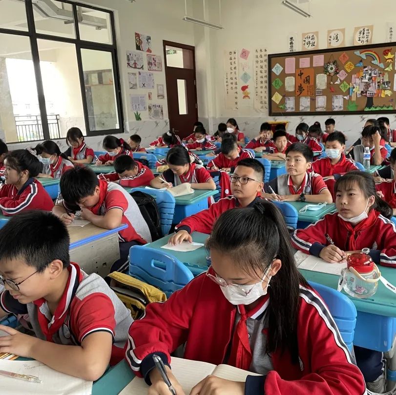 白云六中毕业典礼,白云学校毕业典礼