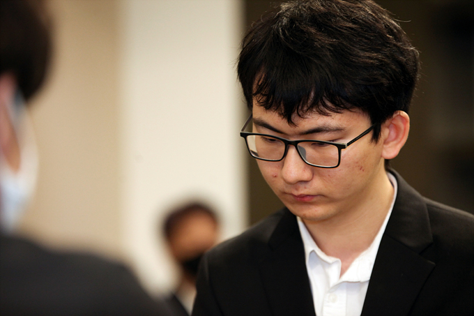 柯洁战胜朴廷桓中国队卫冕农心杯,lg杯柯洁击败朴廷桓