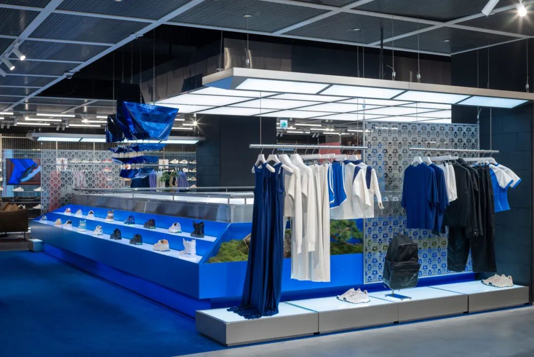 万社设计靠谱吗,首尔adidas旗舰店