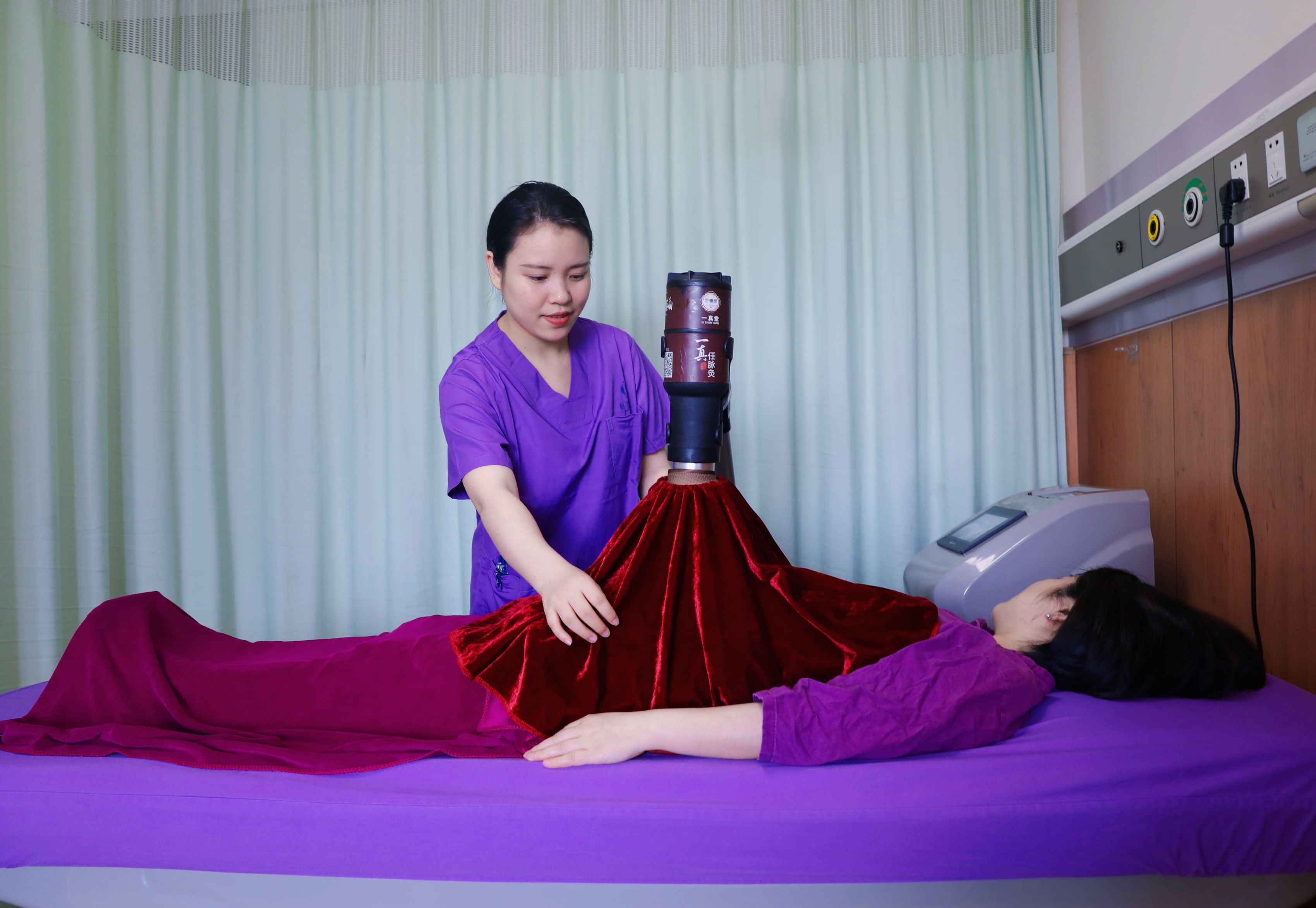 三伏天女人艾灸什么穴位,三伏天每天艾灸腰部和腹部好吗