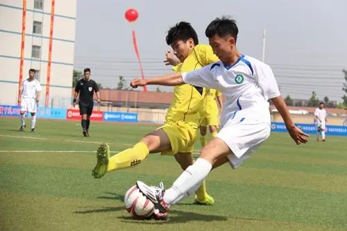 日本足球崛起之路校园足球,校园足球点燃中国足球新希望