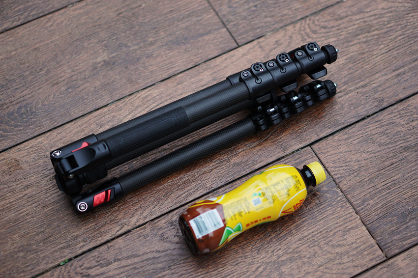 碳纤维三脚架多功能便携,碳纤维高品质三脚架