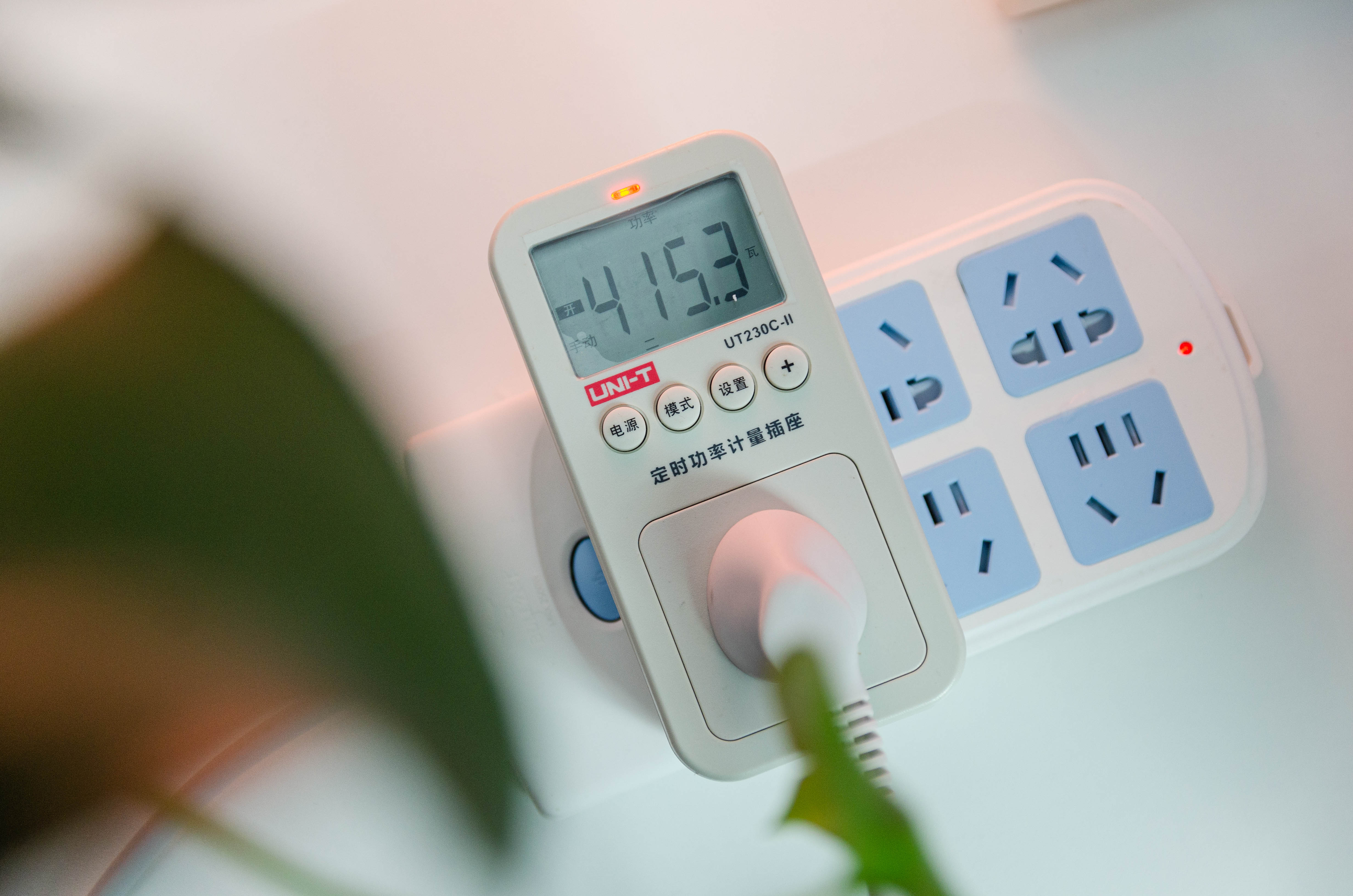 干衣除湿大作战：浦力适X40和德业D50怎么选？