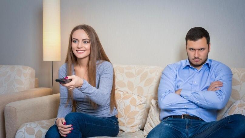 老公突然控制欲特别强,控制欲太强的老公