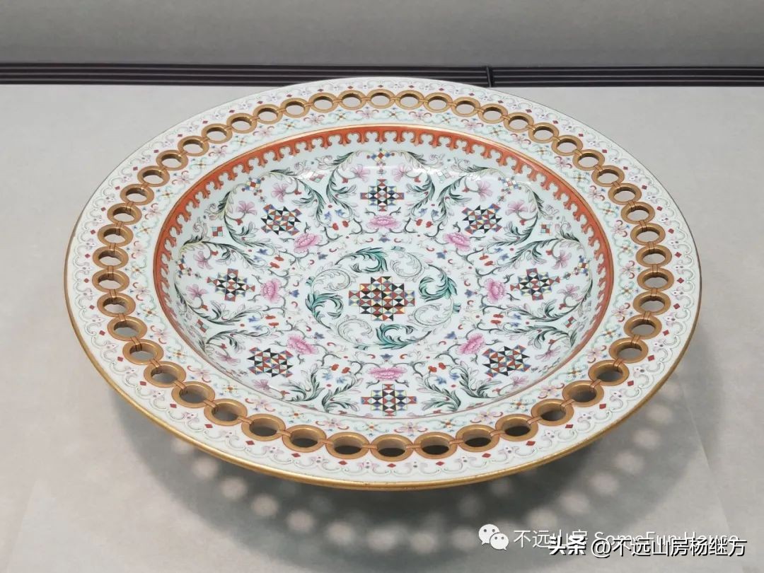 不远山房“说”清代乾隆朝粉彩瓷器（一）