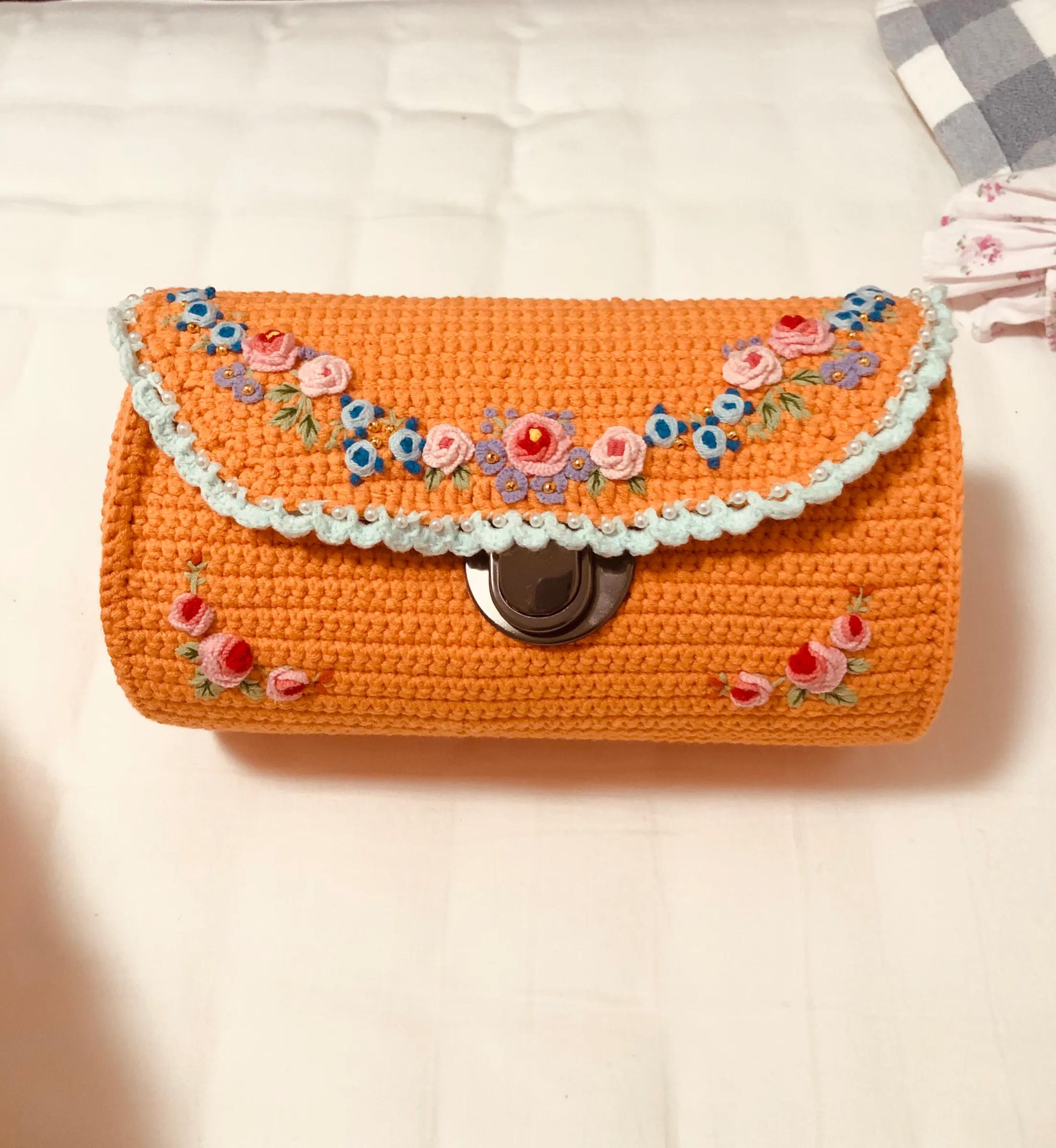 手工刺绣字母包,手工刺绣包成品