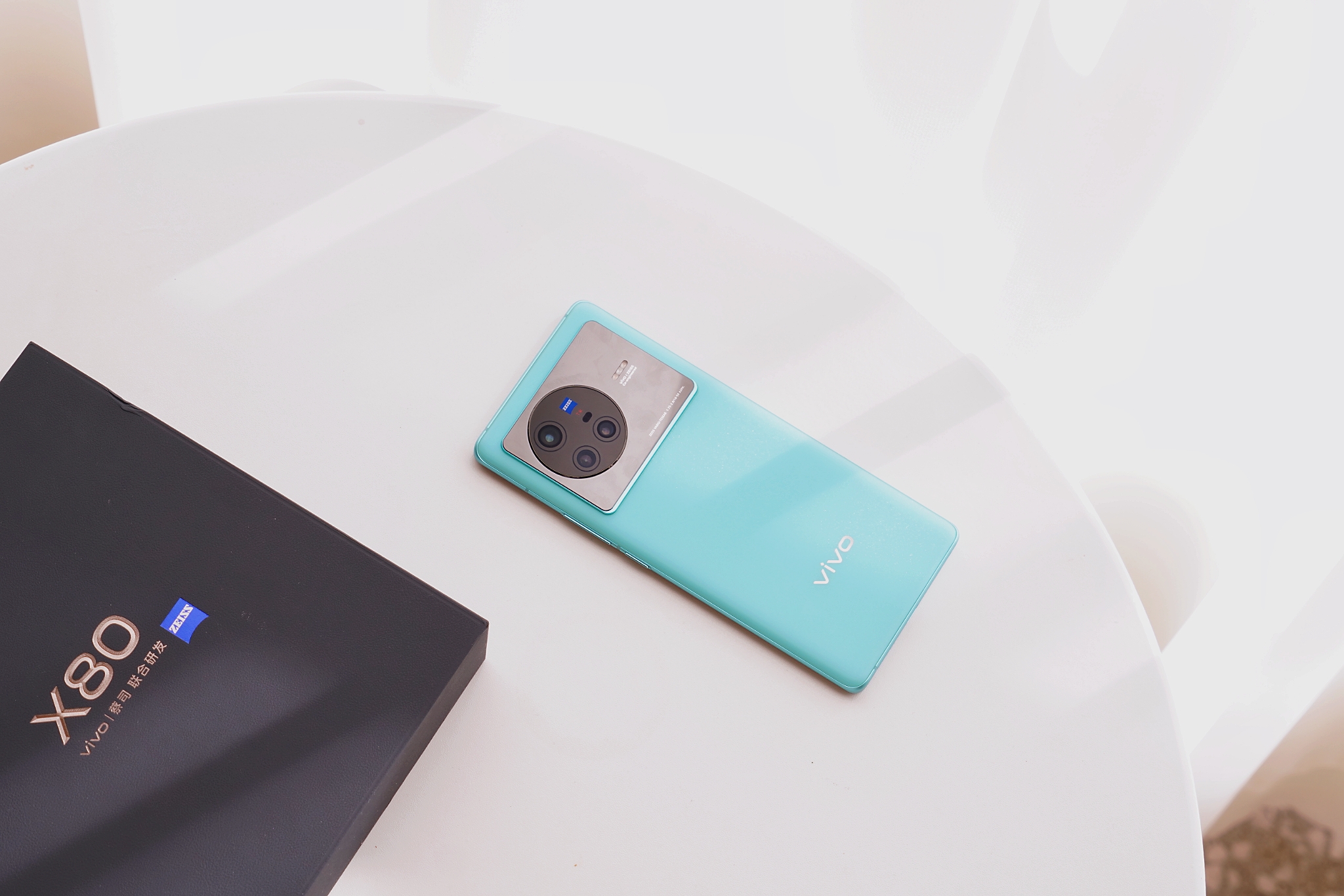 vivox80pro天玑9000吃鸡画质,vivox80pro旅程版抗摔测试