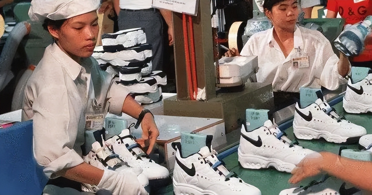 靠卖球鞋发家,靠卖鞋赚了一百万