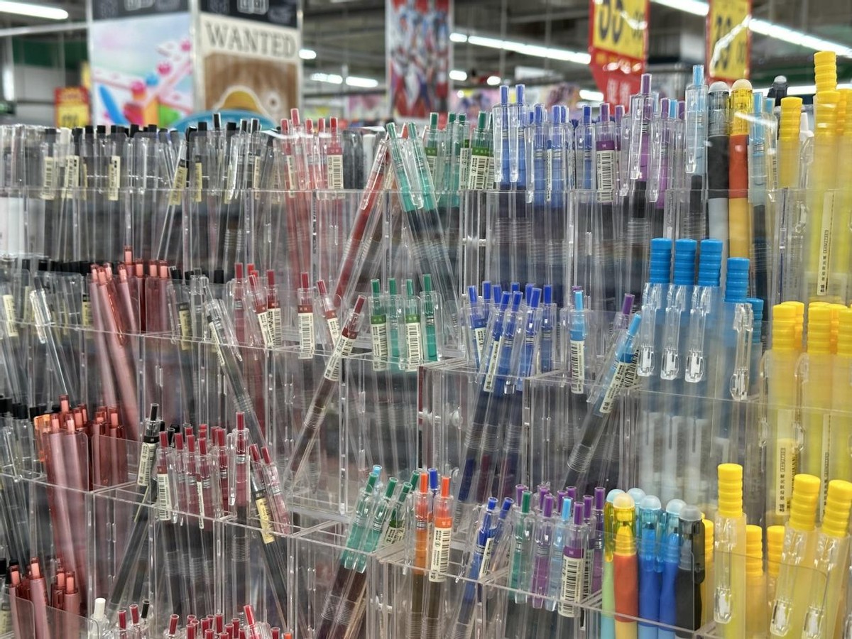 一加ace2对比iphone14promax,一加ace2pro和苹果14promax拍照