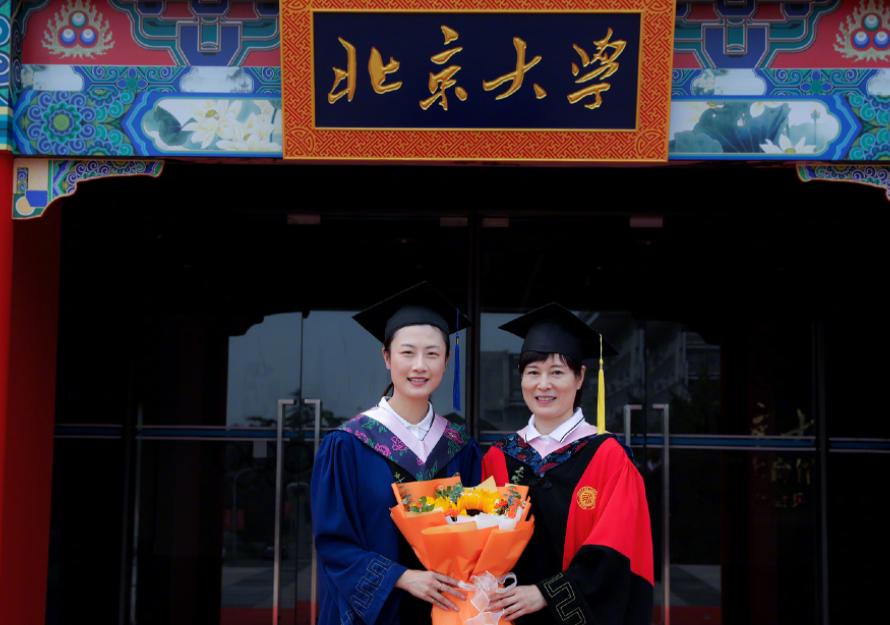 恭喜！女乒33岁奥运冠军北大硕士毕业：燕园岁月让我更强大