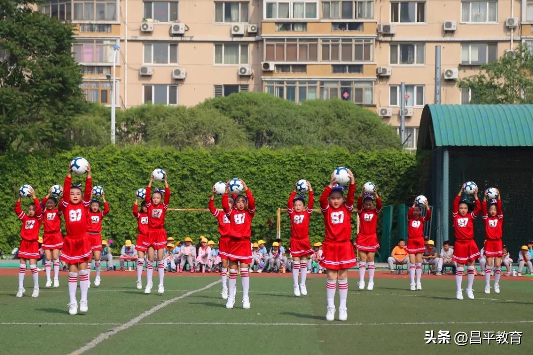 校园足球比赛踢出世界杯氛围,大学校园世界杯期间的足球文化