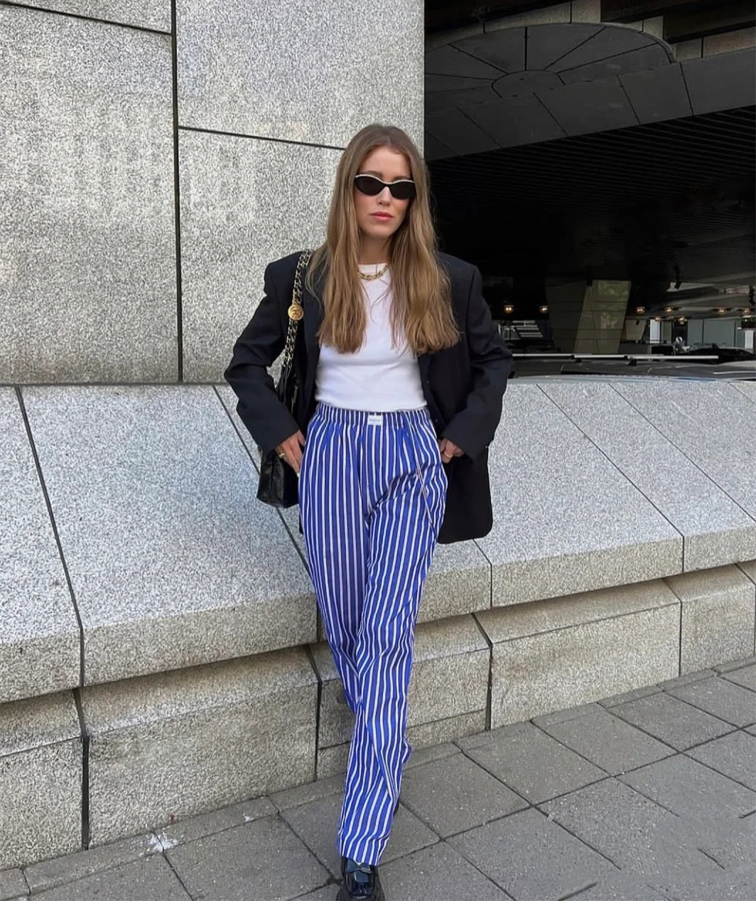 冬天穿什么裤子显瘦显腿长卫裤,百搭裤子设计感显高显瘦直筒裤