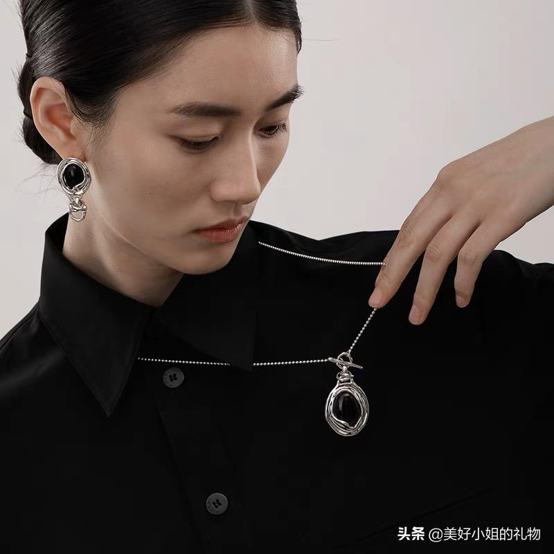 520礼物都有哪些,大牌珠宝首饰推荐