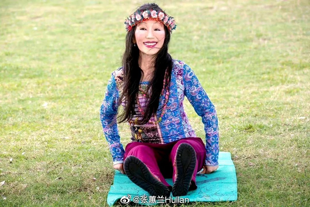 如何培养随性慵懒气质,轻松打造气场