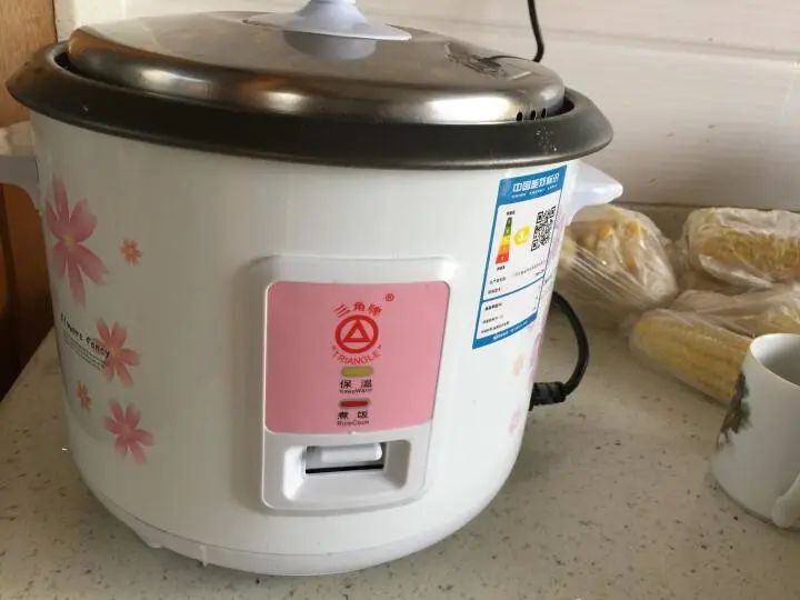 绌烘皵鐐搁攨缈荤孩,绌烘皵鐐搁攨涓轰粈涔堜細鐖嗙孩