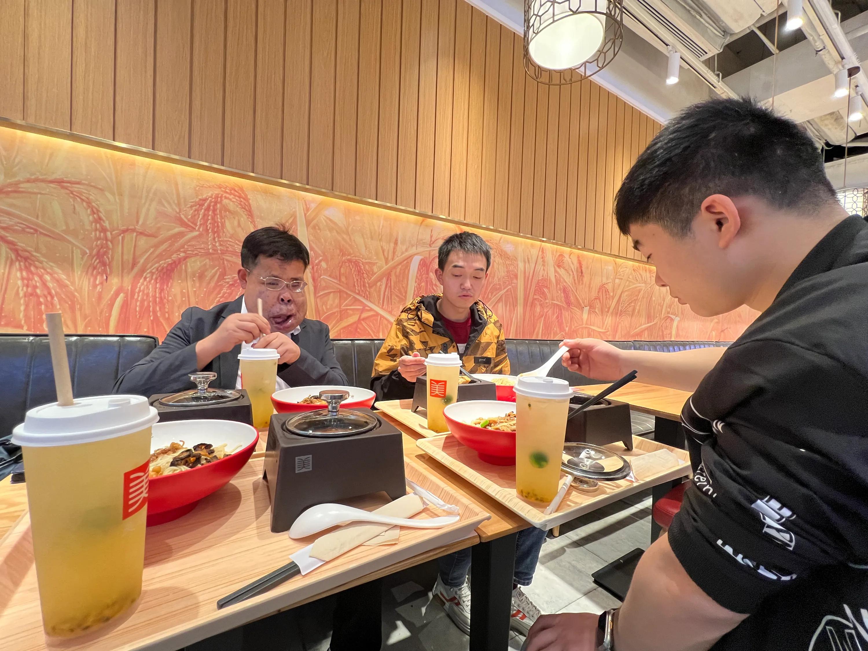 在深圳吃美食发朋友圈文案,深圳潮汕美食