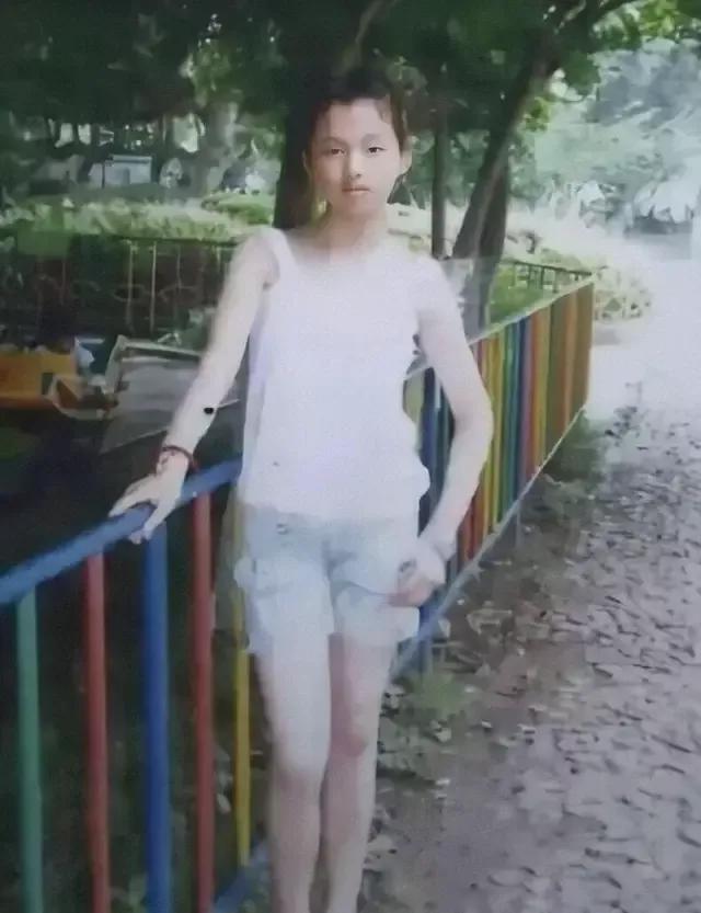 从服务员一路逆袭,锦鲤杨超越的拼命之路