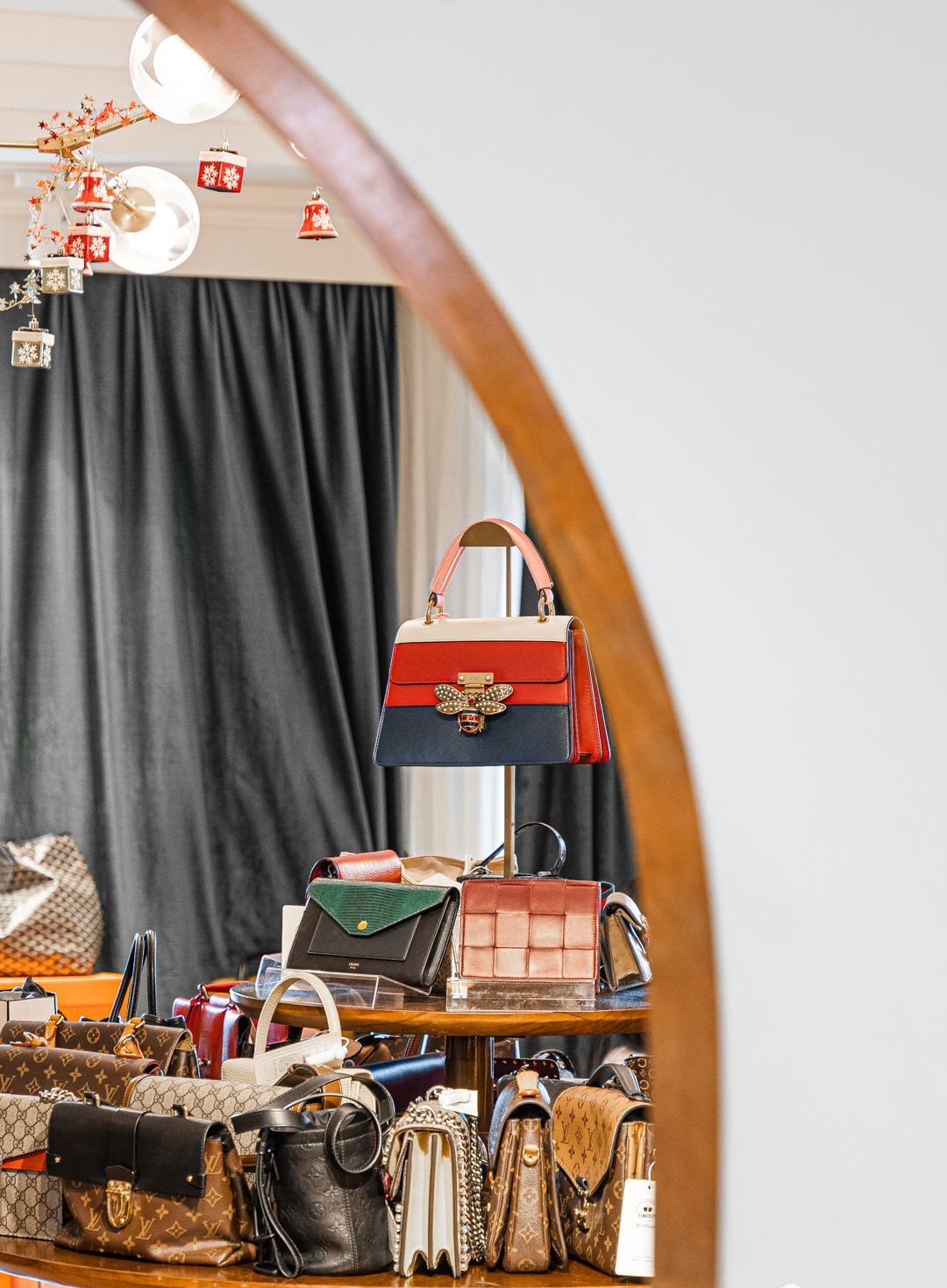 二奢之家,二奢二手奢侈品旗舰店