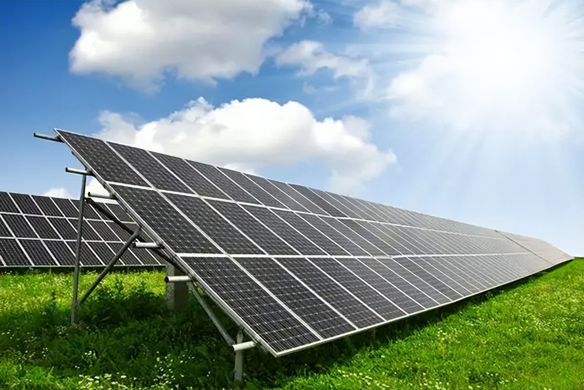 光伏太阳能哪个品牌比较靠谱,太阳能光伏什么品牌