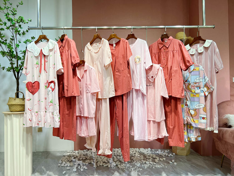 莎邦尼雅家居服品牌介绍,莎邦尼雅珊瑚绒家居服