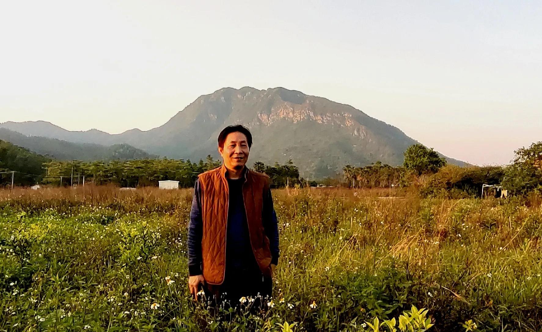 李向华：鹤山的“父亲山”一一昆仑山