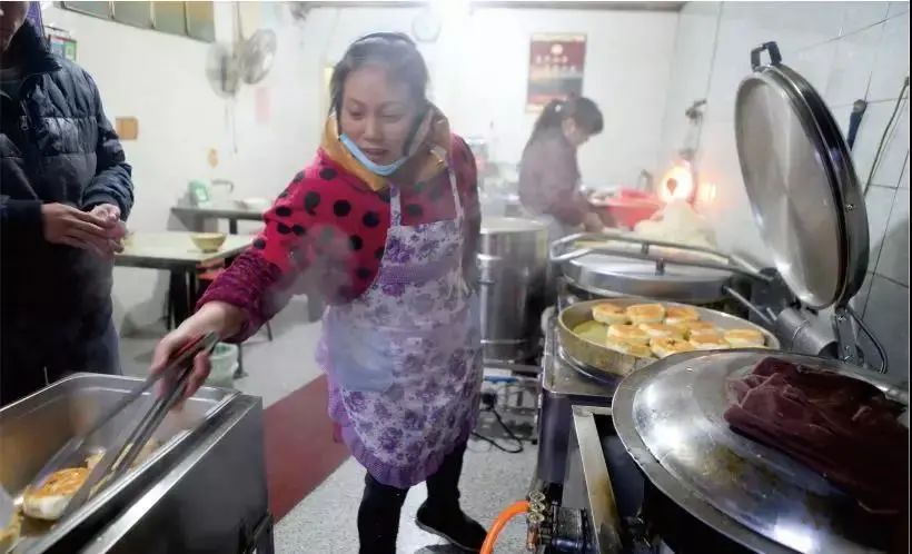 陕南旅游必备美食攻略,五一游吃什么食物