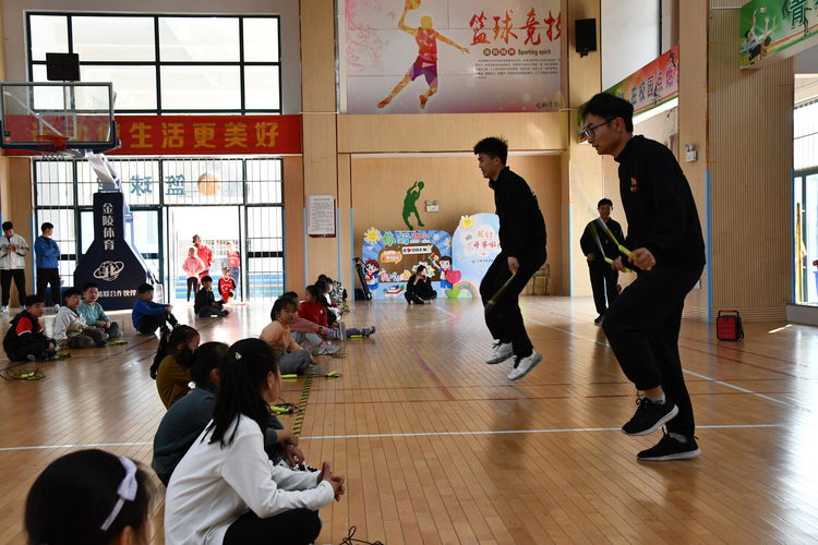 花式跳绳世界冠军小学生跳绳比赛,合肥市中小学生阳光体育跳绳比赛