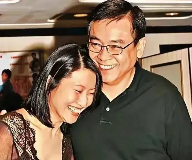 10对丁克夫妻，有人丁克至死，有人后悔晚矣，还有2对偷生孩子