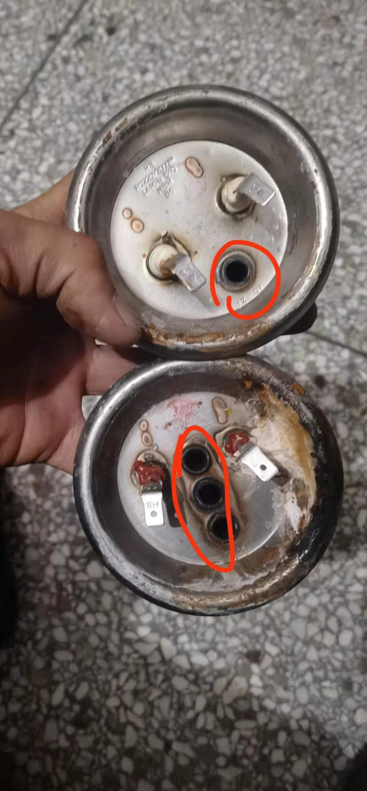 更换热水器加热管人工费多少钱,更换热水器管水会大吗