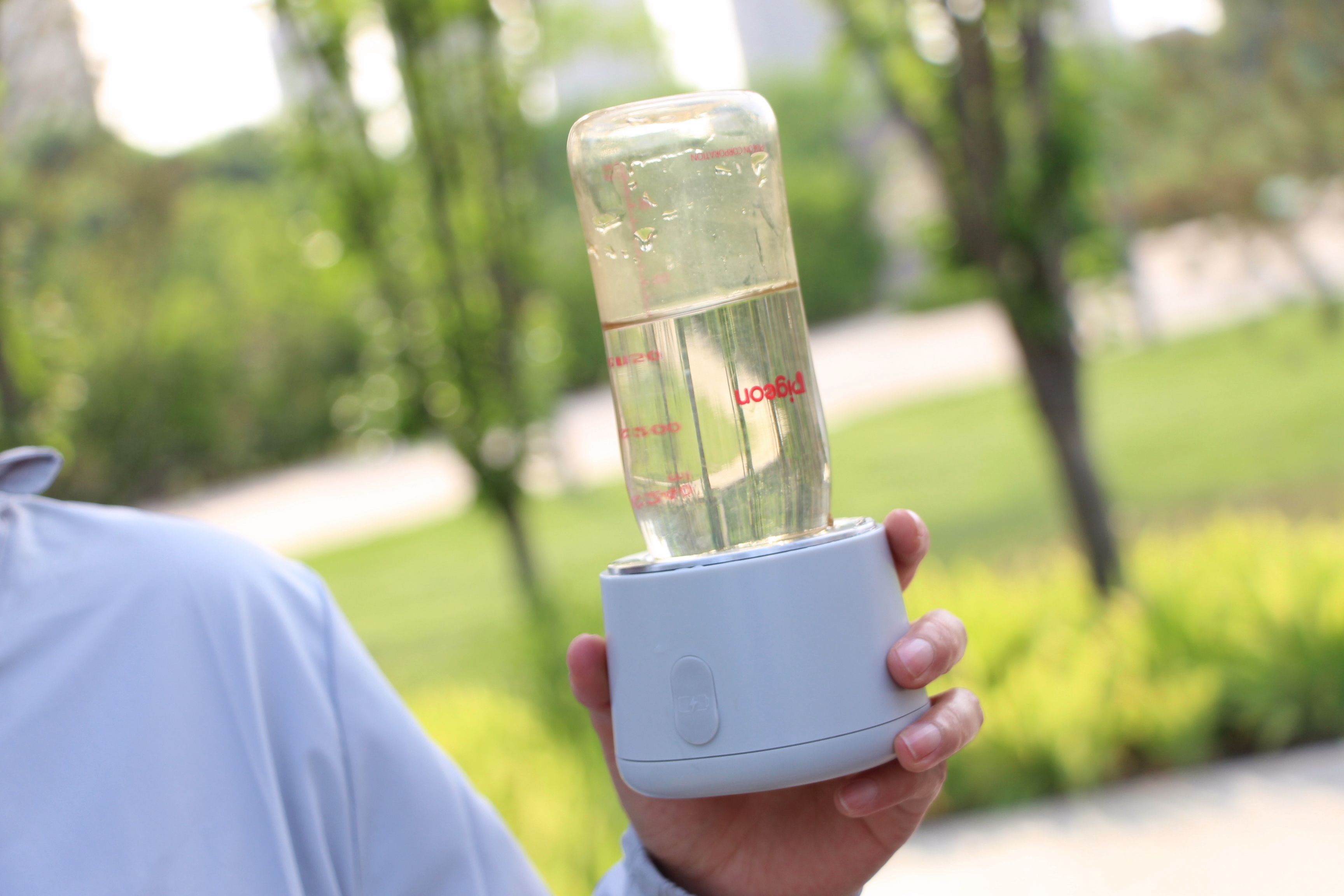 恒温保温智能全自动宝宝调奶器,七彩叮当的便携调奶器