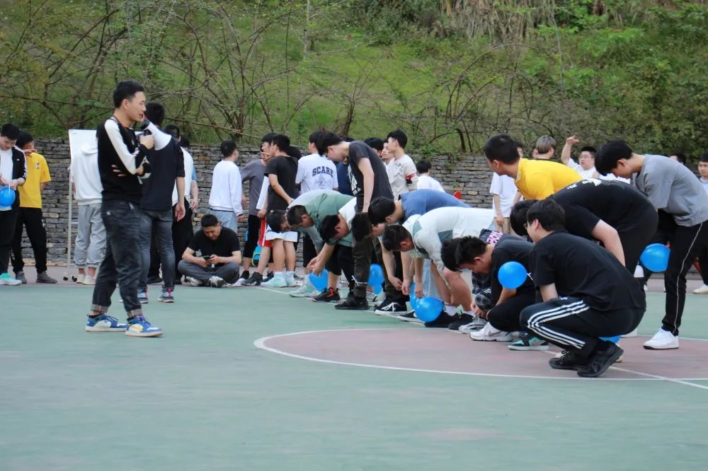 重庆源码时代春季运动会,挥洒激情汗水,舞动青春旋律