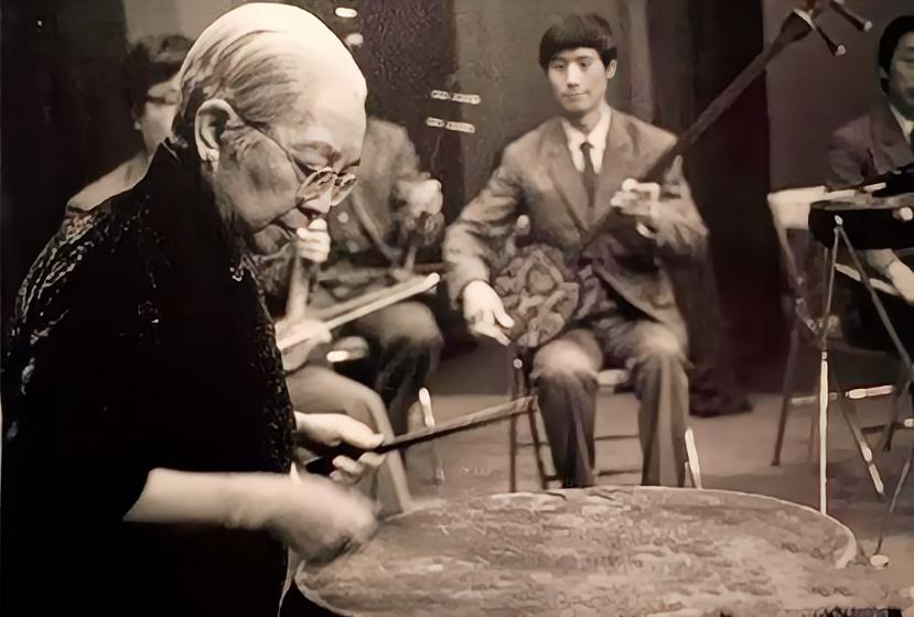 骆玉笙何时去世,骆玉笙晚年生活视频