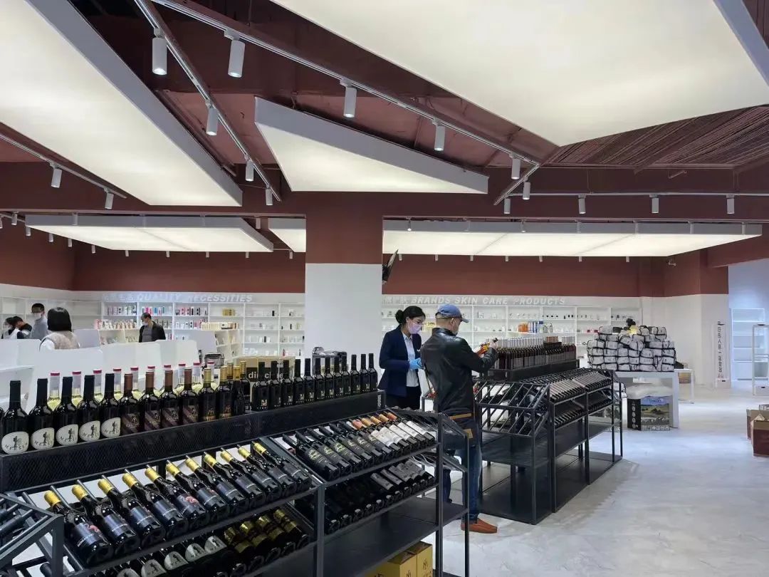 跨境商品直购体验店,威海综合保税区保税直购体验中心