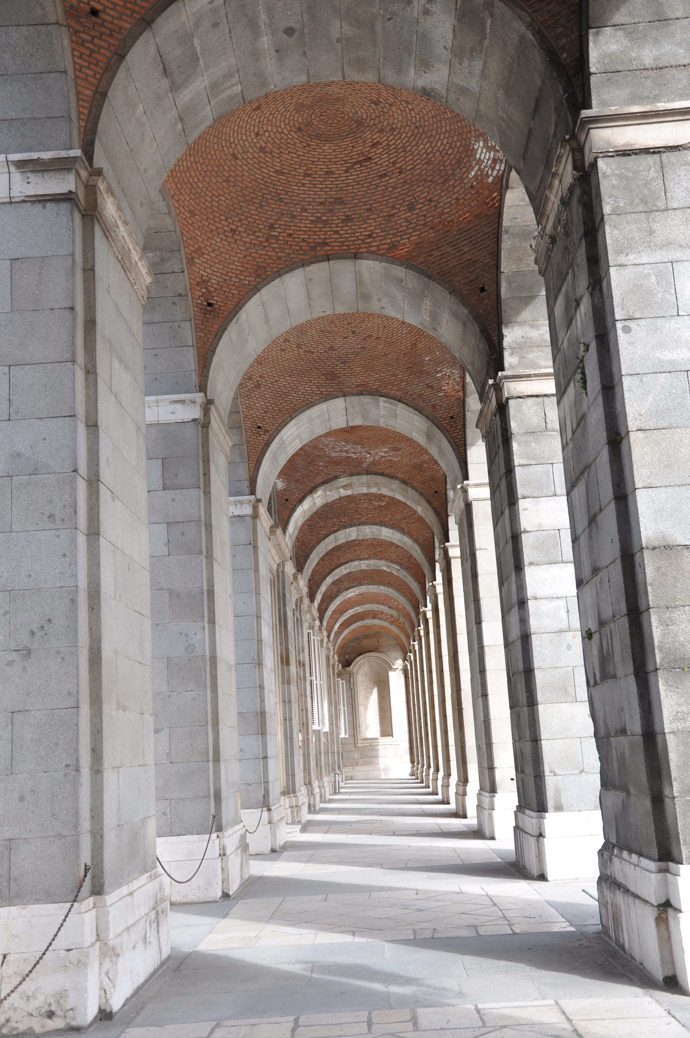 不可思议的马德里完整视频,马德里不思议完整版