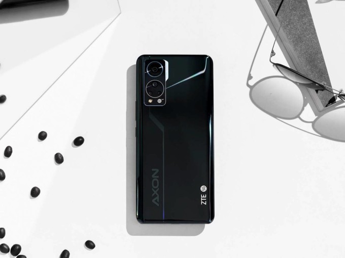 吴京代言的手机推荐,吴京代言中兴的什么手机