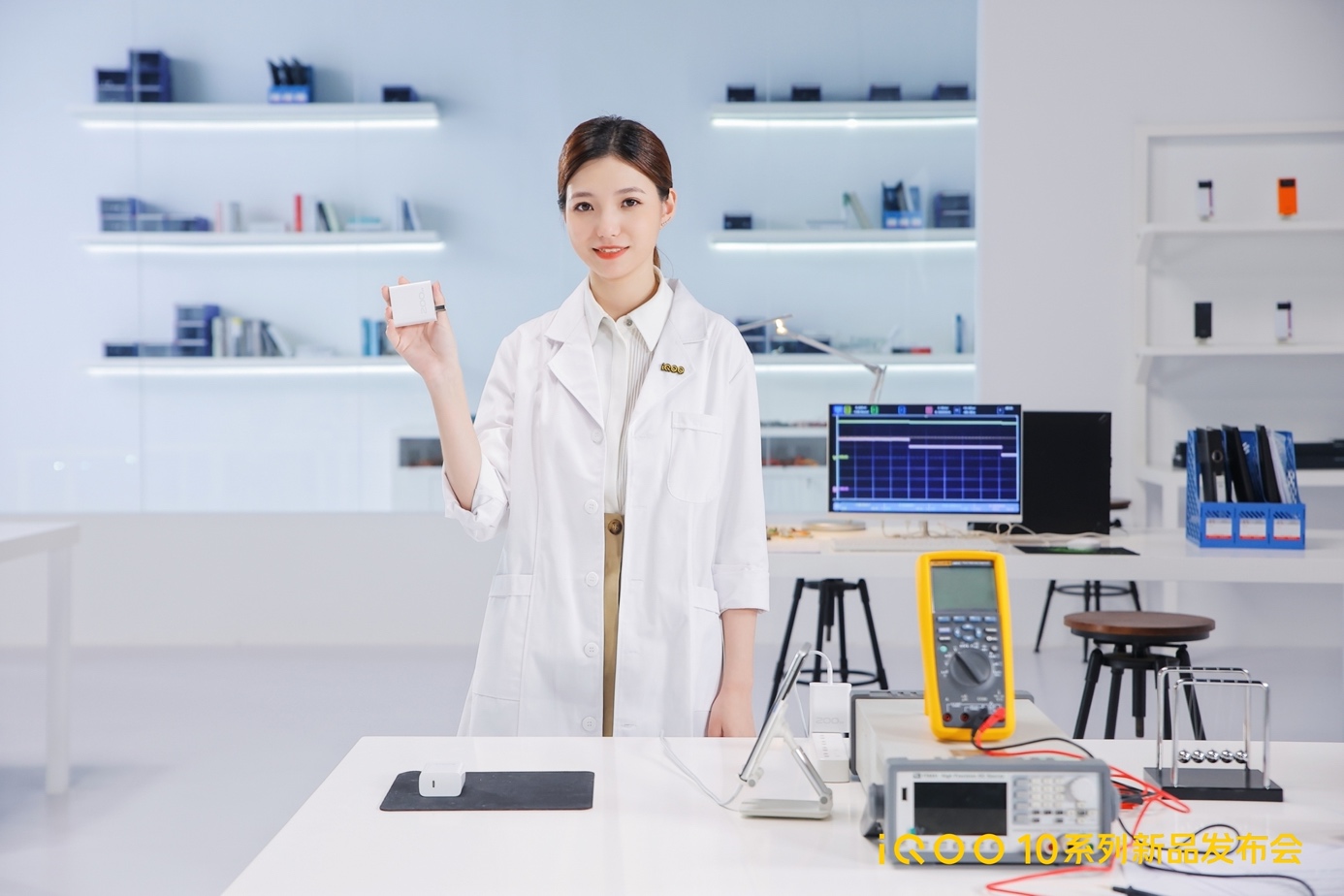 iqoo10pro首发200w超级快充,iqoo10超级快充充电器原装