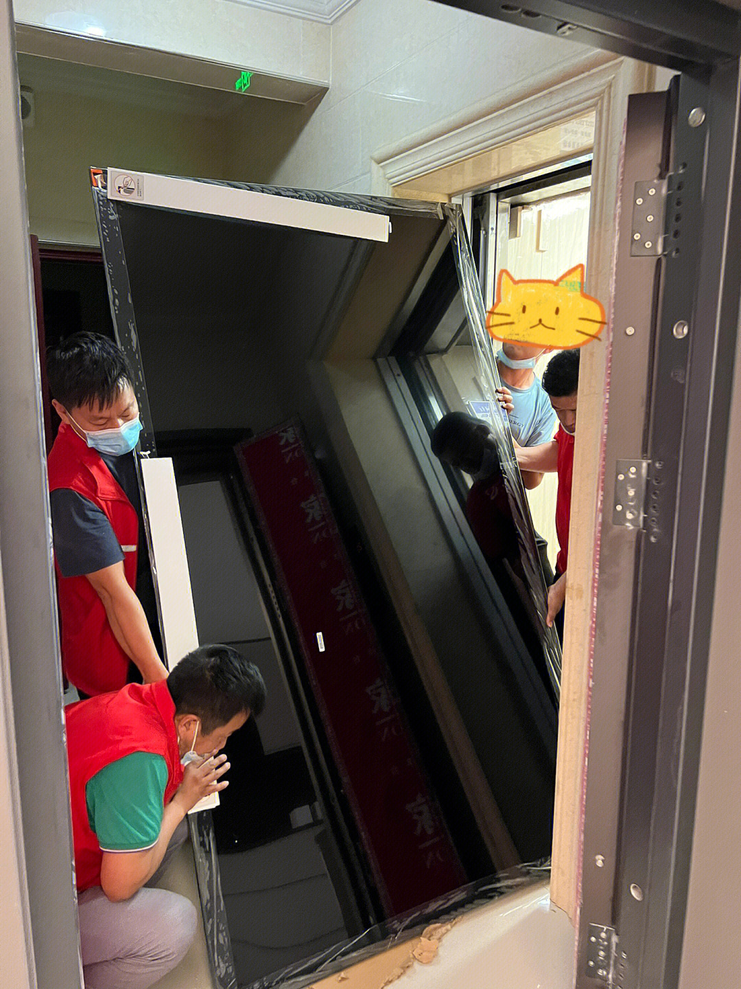 海信4k100寸激光电视多少钱,100寸激光电视和液晶电视哪个好