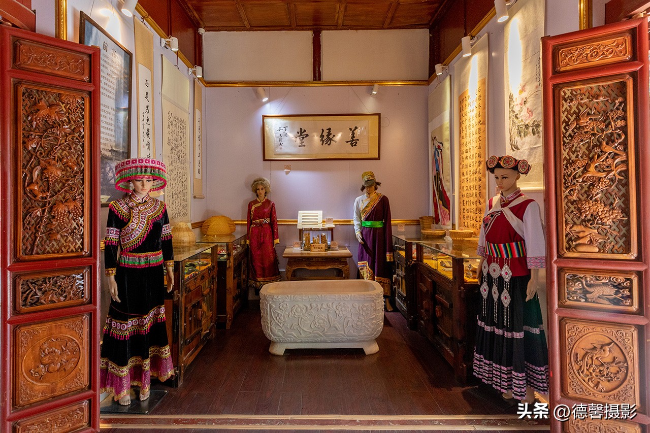 云南纳西族木府现在在哪里,纳西族建筑的文化内涵