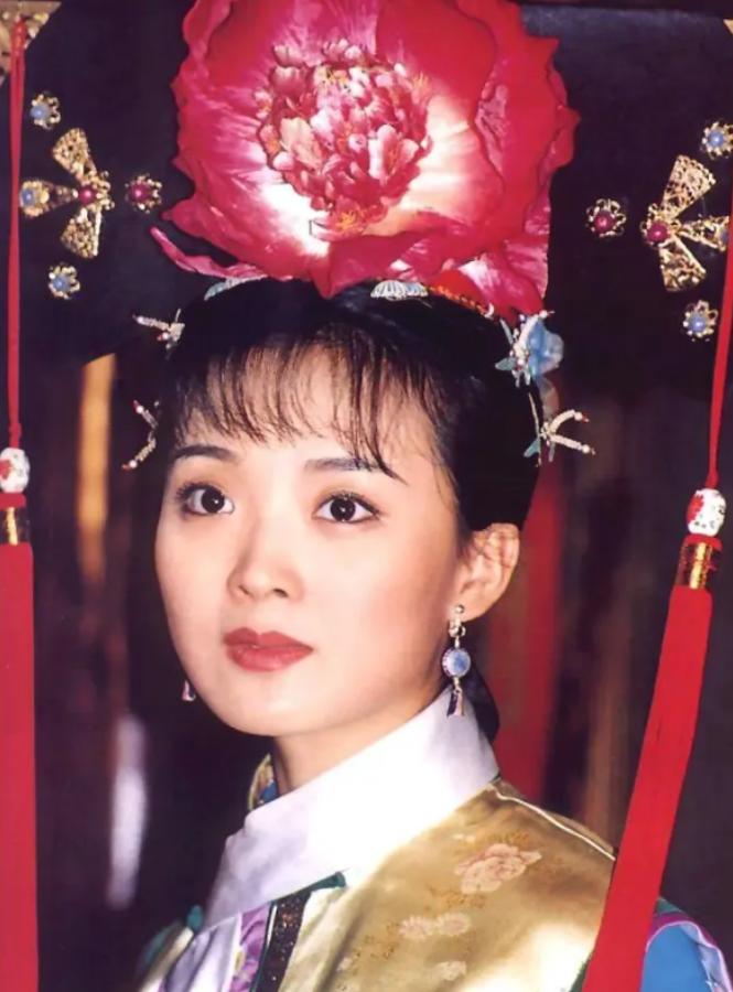 相学五官富贵相,五官好看富贵的美女